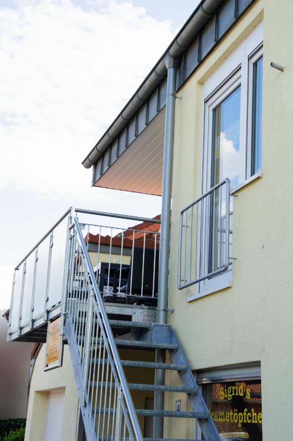 Naturnahe Schoene Neu Gestaltete Ferienwohnung วัวร์เซเลน ภายนอก รูปภาพ