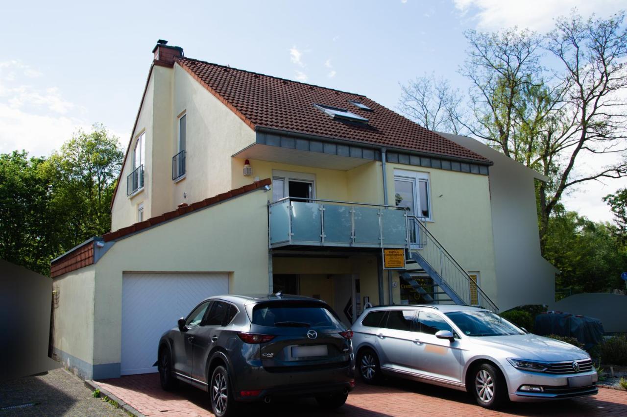 Naturnahe Schoene Neu Gestaltete Ferienwohnung วัวร์เซเลน ภายนอก รูปภาพ