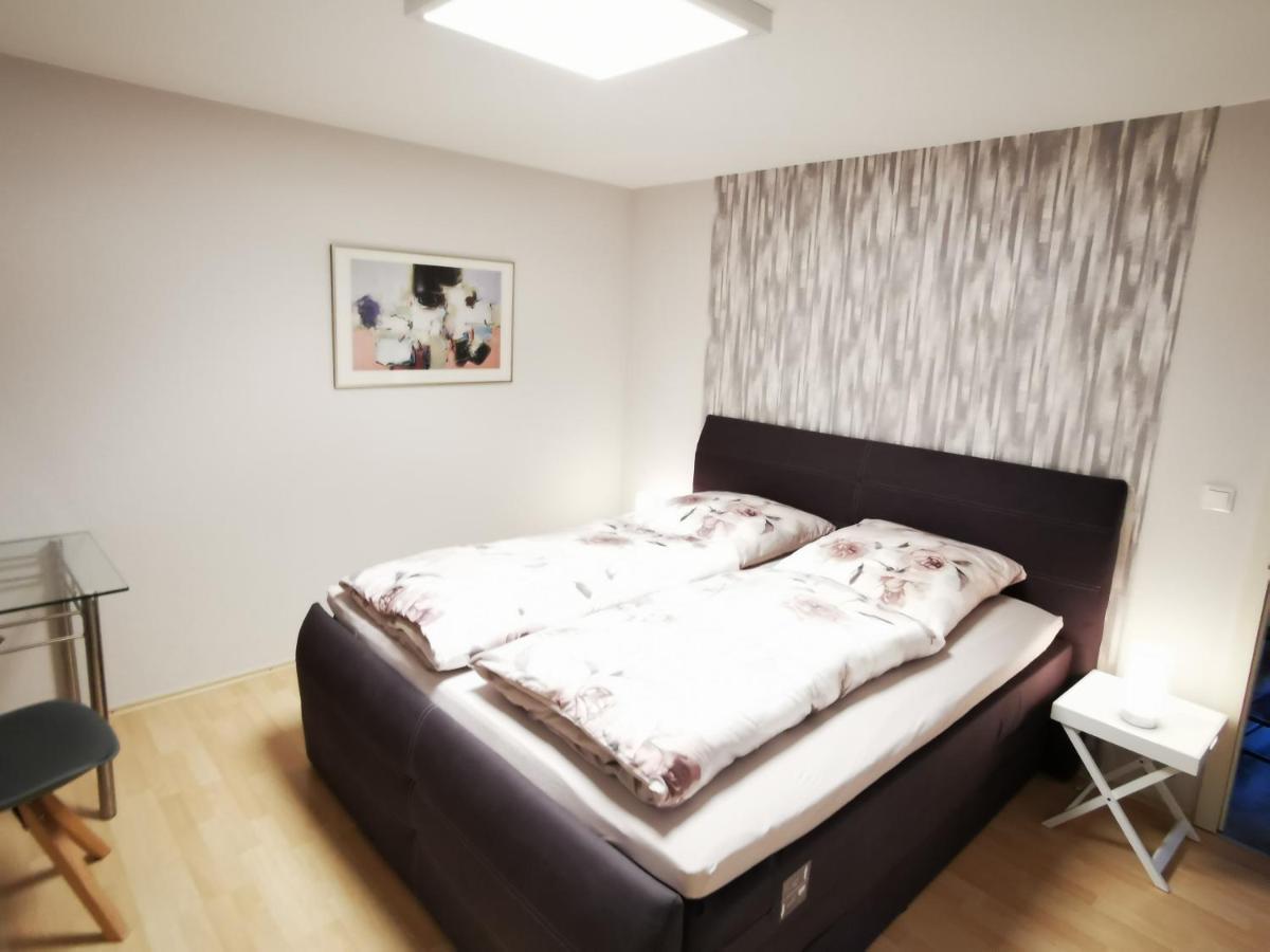 Naturnahe Schoene Neu Gestaltete Ferienwohnung วัวร์เซเลน ภายนอก รูปภาพ