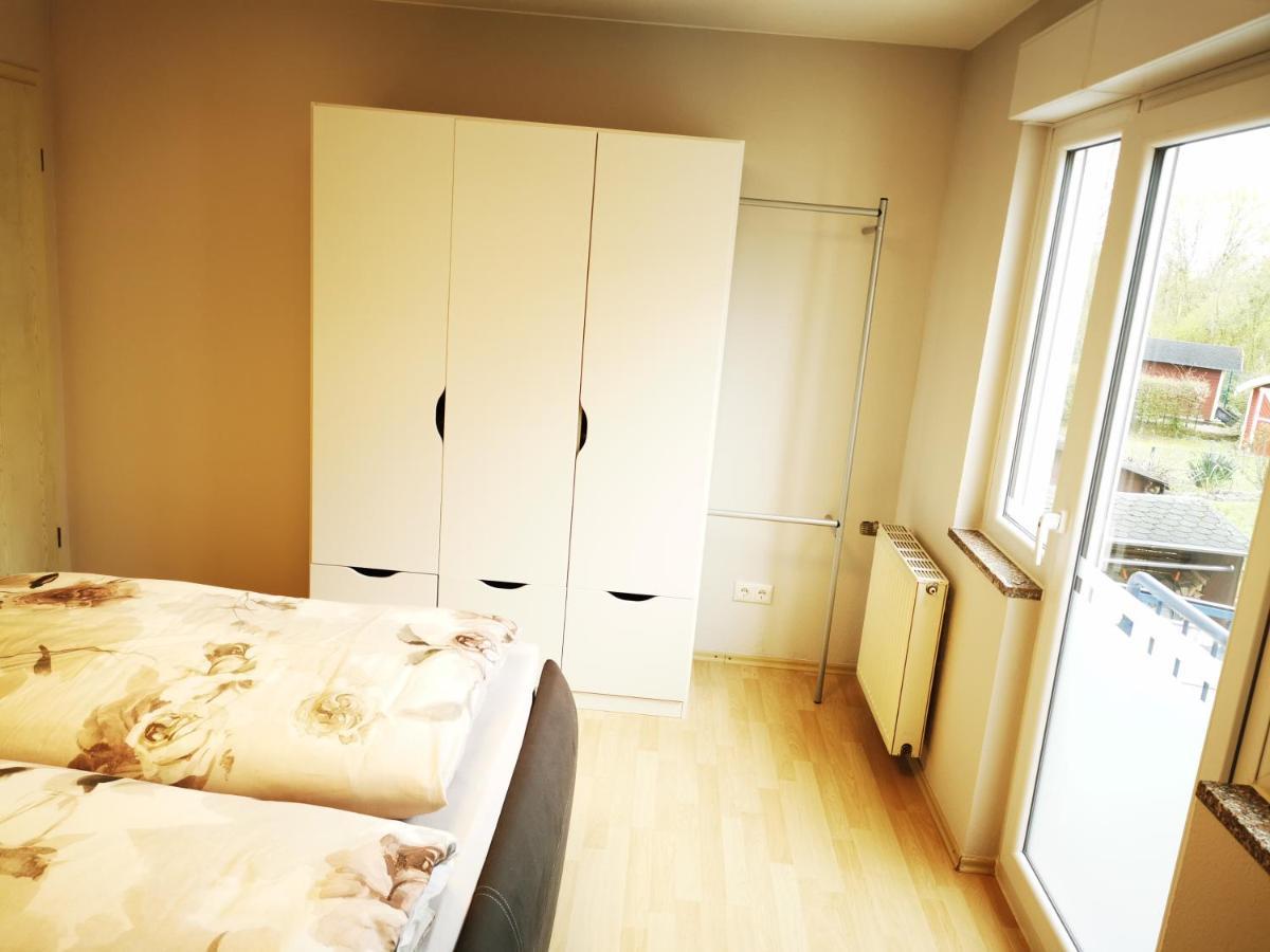 Naturnahe Schoene Neu Gestaltete Ferienwohnung วัวร์เซเลน ภายนอก รูปภาพ