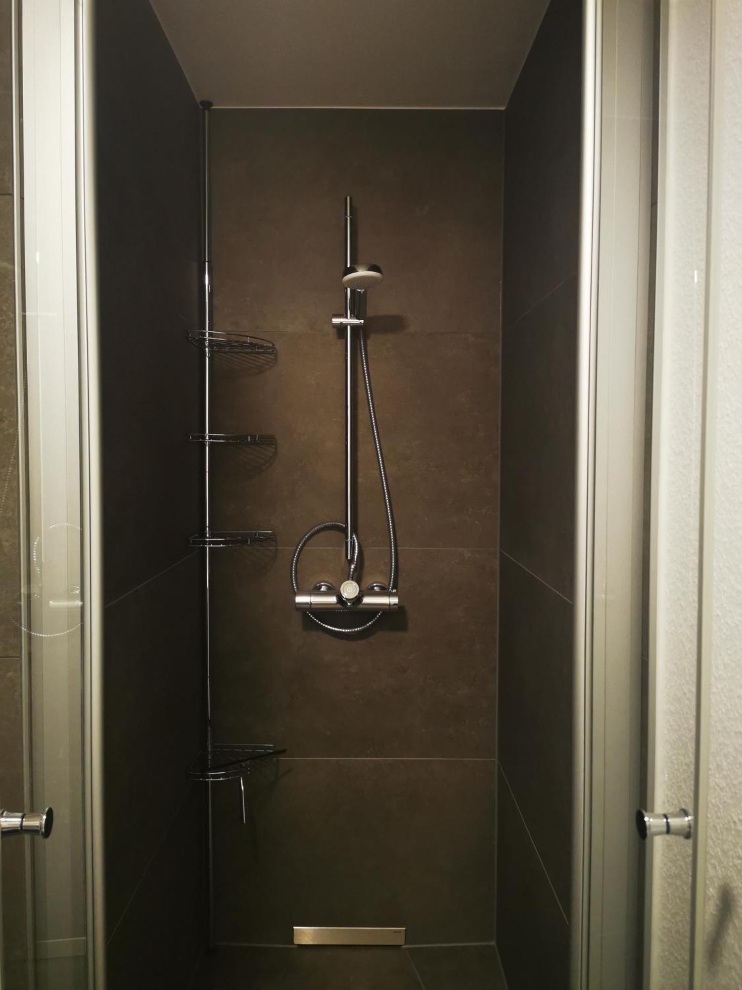 Naturnahe Schoene Neu Gestaltete Ferienwohnung วัวร์เซเลน ภายนอก รูปภาพ